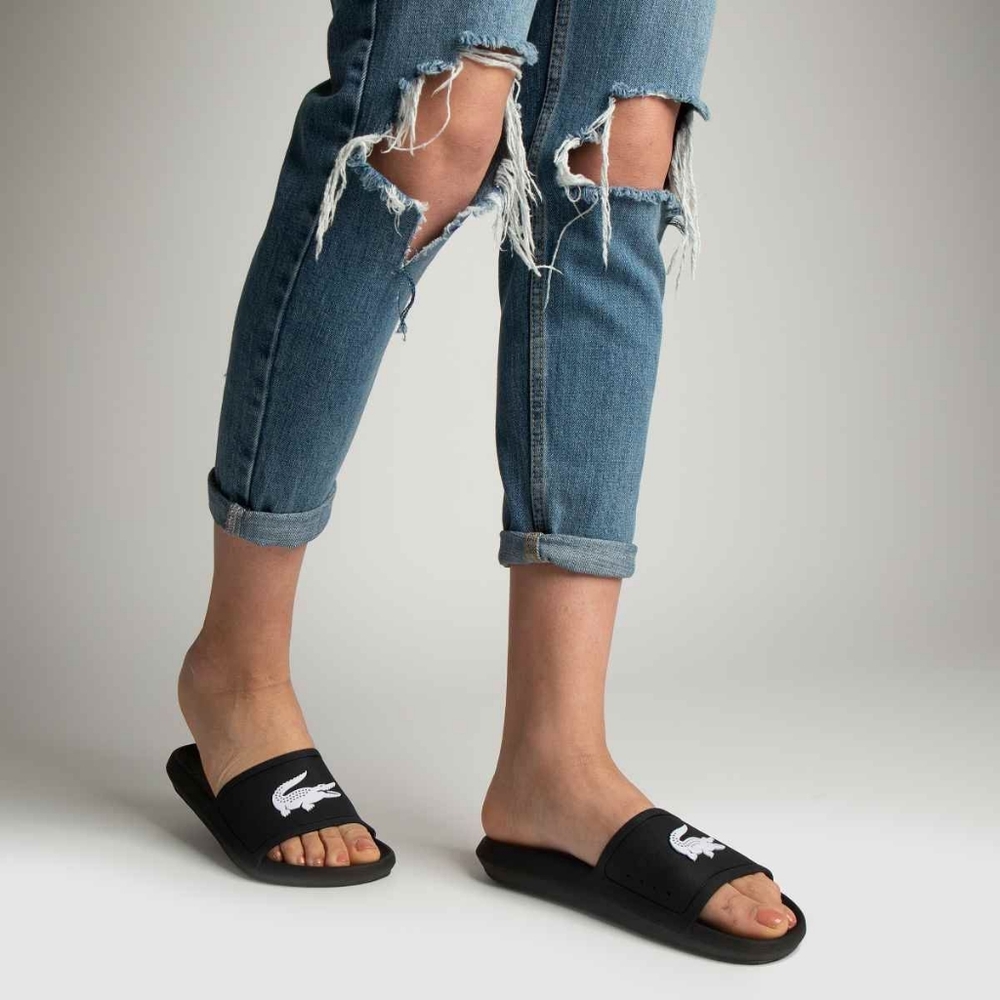 Ladies Lacoste sliders - Picture 4 of 4